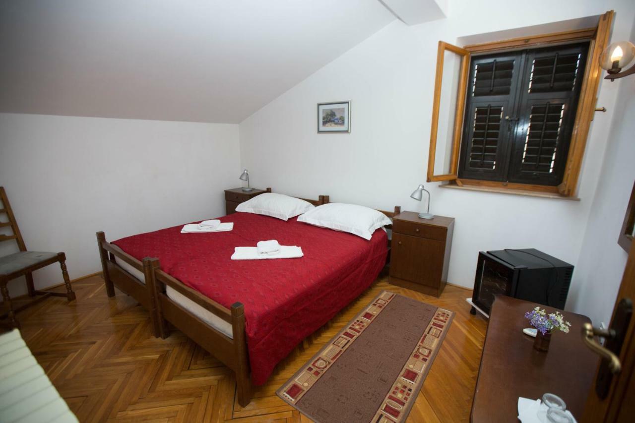 Villa Kukuljica ซาตอน ภายนอก รูปภาพ