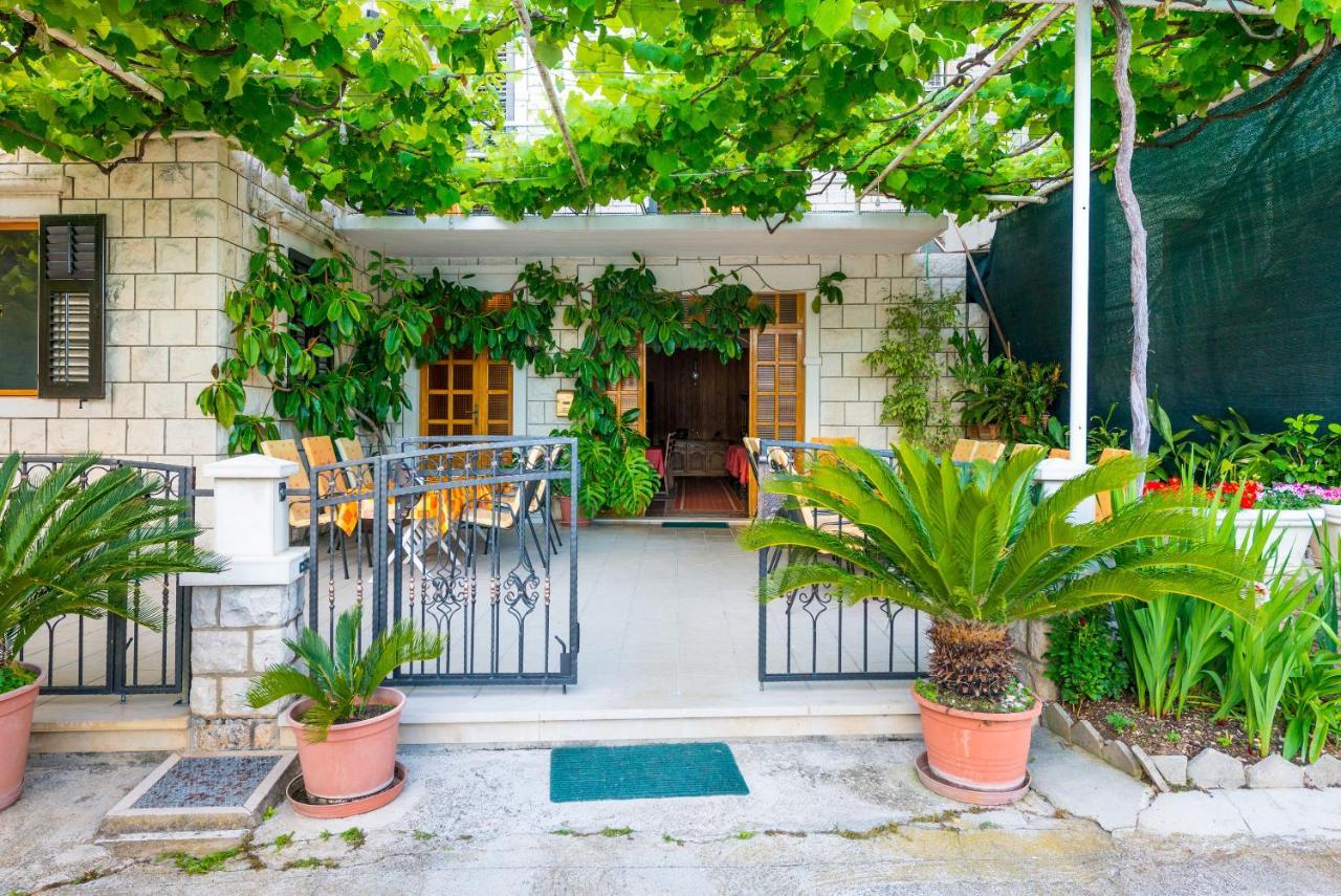 Villa Kukuljica ซาตอน ภายนอก รูปภาพ